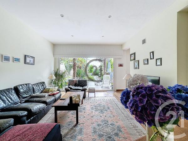 Maison à vendre  8 pièces - 245 m2 ST LYPHARD - 44