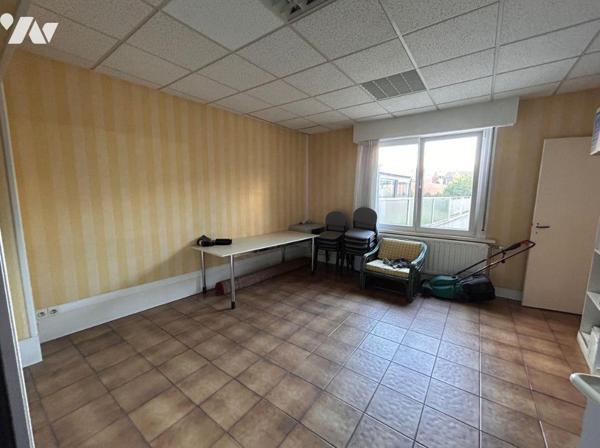 A vendre chez votre Notaire : Immeuble à usage professionnel sur Dunkerque Rosendael (59240) pr...