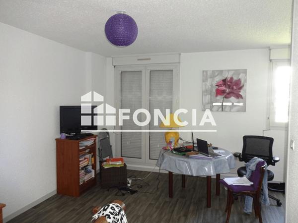 Location Studio 25.93 m² - 93-99 RUE CHARLES LEGENDRE Limoges 87000