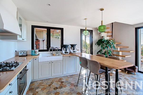 A VENDRE CALLAS - TERRAIN + PROJET CONSTRUCTION + ANNEXE construite en 2023 + PISCINE