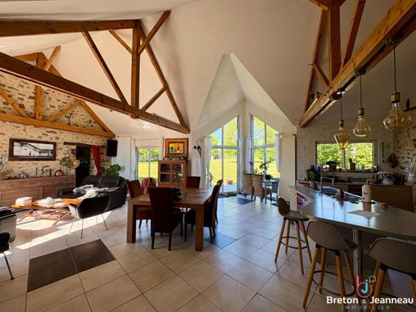 Propriété sur 1 ha 50 à Soulgé sur Ouette