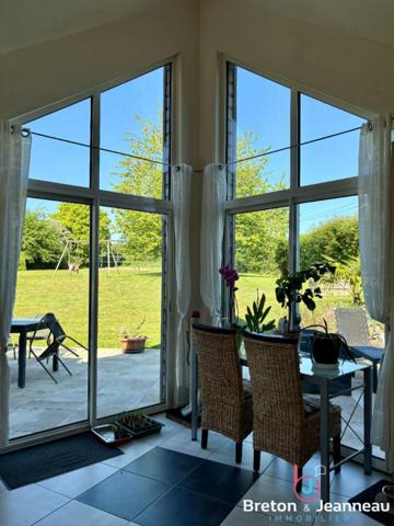 Propriété sur 1 ha 50 à Soulgé sur Ouette