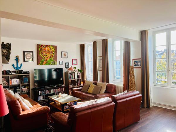 Appartement Rochefort 4 pièce(s) 141 m2