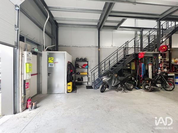 Location local d’activité 255 m² Brie-Comte-Robert