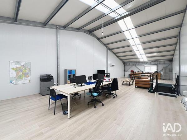 Location local d’activité 255 m² Brie-Comte-Robert