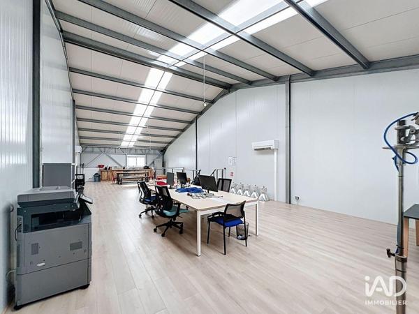 Location local d’activité 255 m² Brie-Comte-Robert
