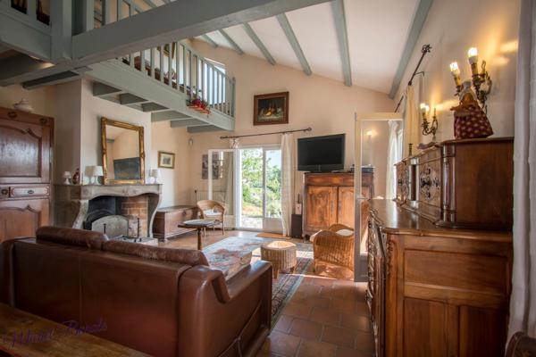 Dpt Rhône (69), à vendre CHAPONNAY maison P6 de 160 m² - Terrain de 1 450,00 m²