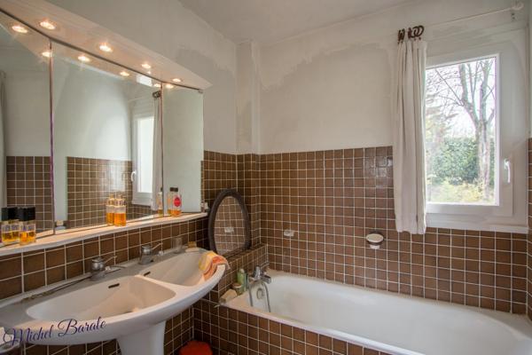 Dpt Rhône (69), à vendre CHAPONNAY maison P6 de 160 m² - Terrain de 1 450,00 m²