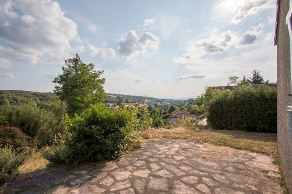 Dpt Rhône (69), à vendre CHAPONNAY maison P6 de 160 m² - Terrain de 1 450,00 m²