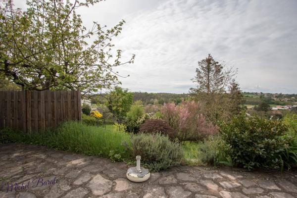 Dpt Rhône (69), à vendre CHAPONNAY maison P6 de 160 m² - Terrain de 1 450,00 m²