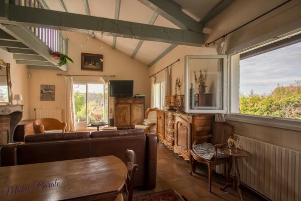 Dpt Rhône (69), à vendre CHAPONNAY maison P6 de 160 m² - Terrain de 1 450,00 m²