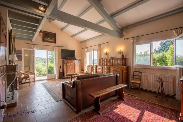 Dpt Rhône (69), à vendre CHAPONNAY maison P6 de 160 m² - Terrain de 1 450,00 m²