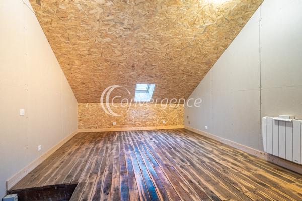 Maison
                                                                                                                                                                                                                                                                                                                        5 pièce(s)                                                                                                                                                                                                          3 chambre(s)                                                                                                                                                                                                          110  m²