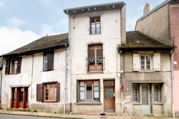 Maison
                                                                                                                                                                                                                                                                                                                        5 pièce(s)                                                                                                                                                                                                          3 chambre(s)                                                                                                                                                                                                          110  m²