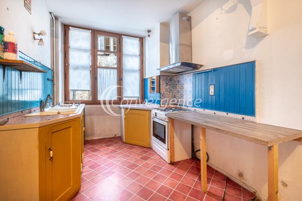 Maison
                                                                                                                                                                                                                                                                                                                        5 pièce(s)                                                                                                                                                                                                          3 chambre(s)                                                                                                                                                                                                          110  m²
