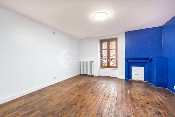 Maison
                                                                                                                                                                                                                                                                                                                        5 pièce(s)                                                                                                                                                                                                          3 chambre(s)                                                                                                                                                                                                          110  m²