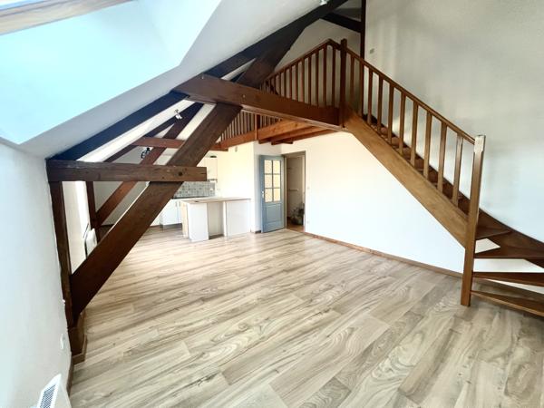 Appartement
                                                                                                                                                                                                                                                                                                                        4 pièce(s)                                                                                                                                                                                                          3 chambre(s)                                                                                                                                                                                                          66  m²