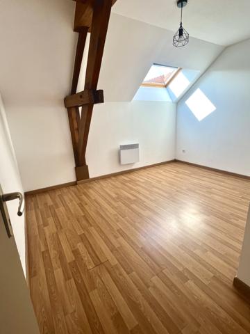 Appartement
                                                                                                                                                                                                                                                                                                                        4 pièce(s)                                                                                                                                                                                                          3 chambre(s)                                                                                                                                                                                                          66  m²