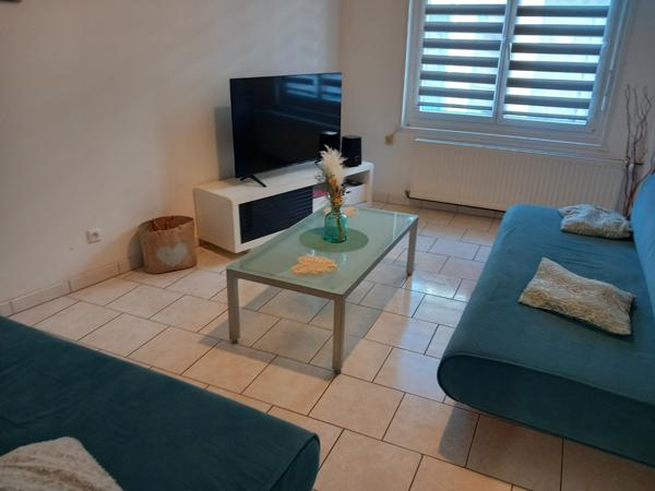 Maison
                                                                                                                                                                                                                                                                                                                        4 pièce(s)                                                                                                                                                                                                          3 chambre(s)                                                                                                                                                                                                          75  m²