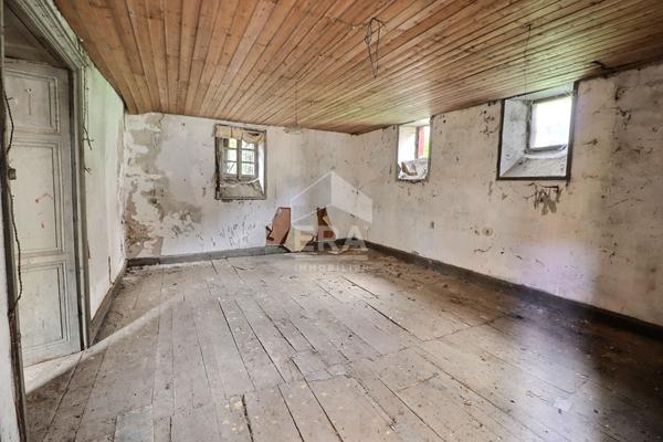 Maison à Capdenac le Haut de 6 pièce(s) 105 m2