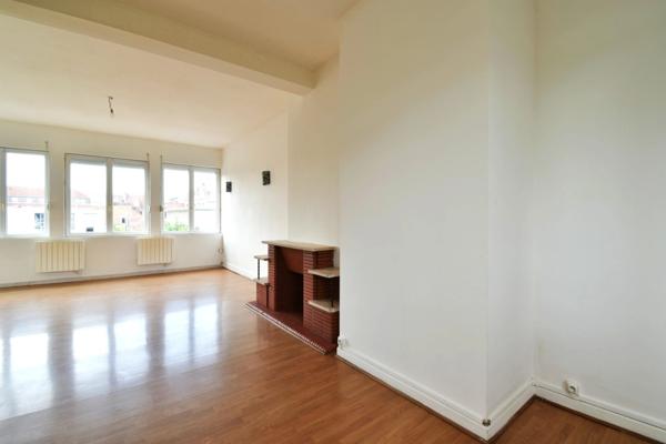 Appartement T3   81,26 m² avec balcons – Hyper Centre de Douai – Vue sur le Beffroi - Résidence principale ou investissement locatif