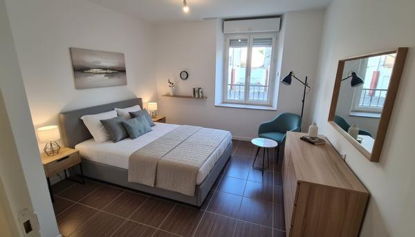 Appartement f2 40m2. Accès indépendant, proche commodités