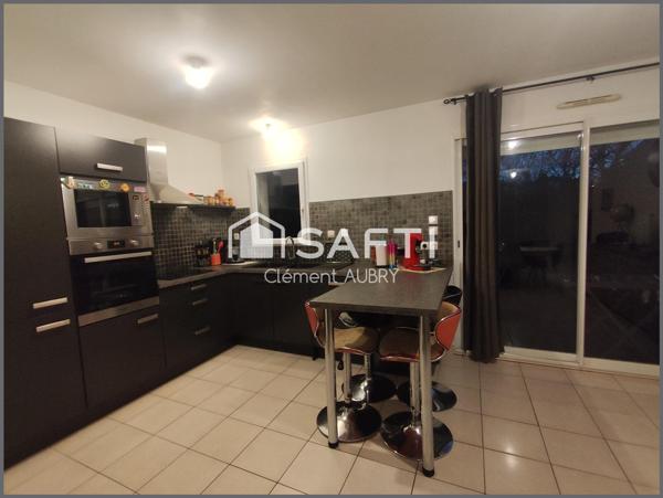 Beau pavillon avec terrain !