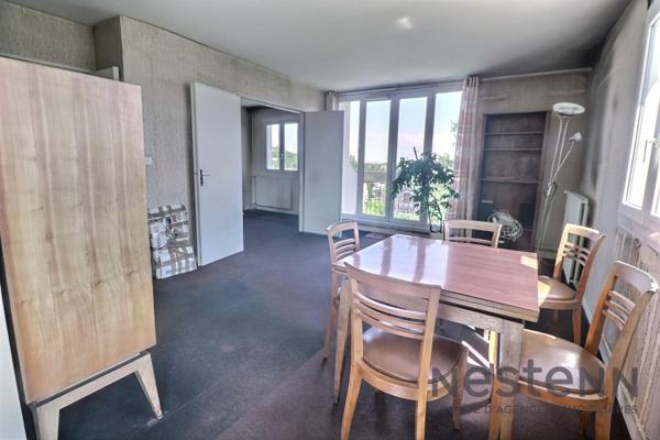 Appartement 3 pièces - dernier étage et parking