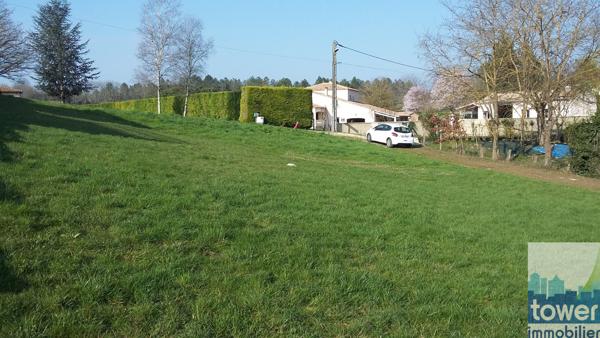 Terrain à bâtir 867 m2 sur Garat à 7 mn de Soyaux