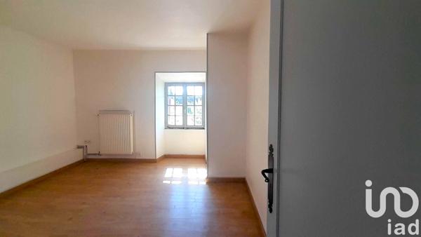 Maison à vendre 5 pièces 143 m² Saint-Aubin-sur-Yonne