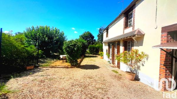 Maison à vendre 5 pièces 143 m² Saint-Aubin-sur-Yonne