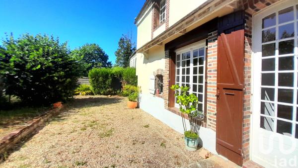 Maison à vendre 5 pièces 143 m² Saint-Aubin-sur-Yonne