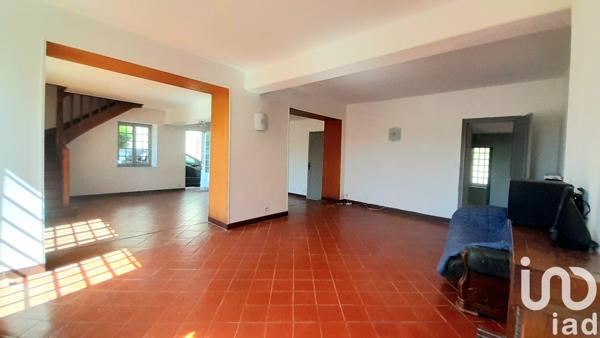 Maison à vendre 5 pièces 143 m² Saint-Aubin-sur-Yonne