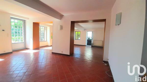 Maison à vendre 5 pièces 143 m² Saint-Aubin-sur-Yonne