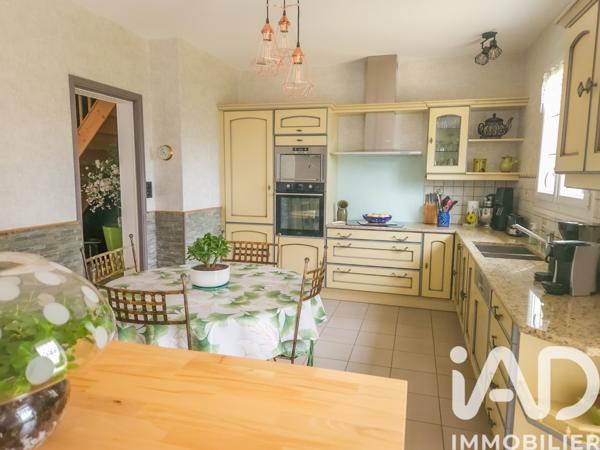 Maison à vendre 8 pièces 180 m² Sanilhac