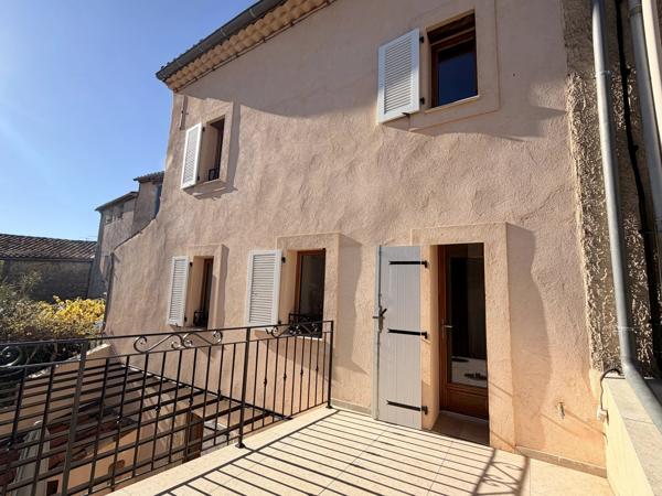 Maison de village rénovée de 142 m² avec terrasses et accès indépendant