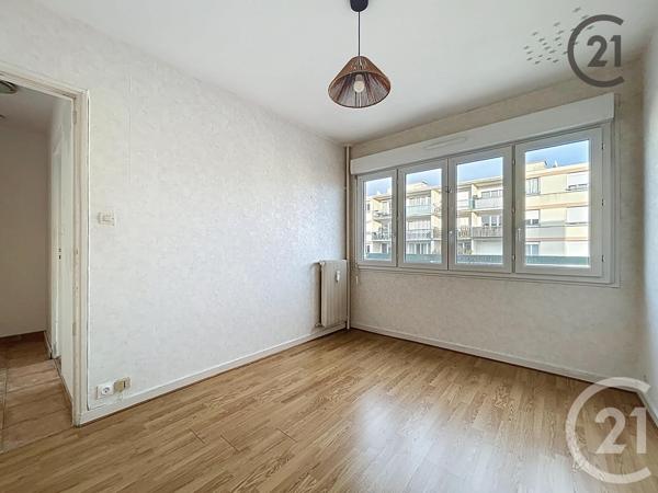 Appartement F3 à vendre  3 pièces - 66 m2 TROYES - 10
