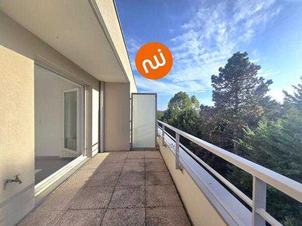 TASSIN-LE-BOURG – Appartement T3 dernier étage avec terrasse