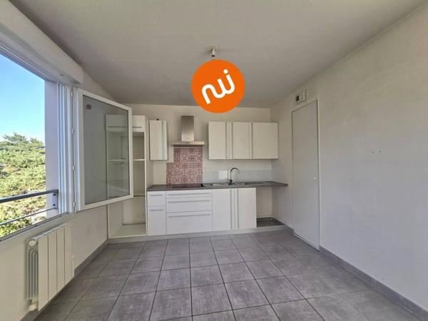 TASSIN-LE-BOURG – Appartement T3 dernier étage avec terrasse