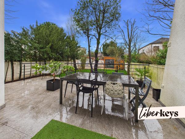 Magnifique maison rénovée au coeur de la Varenne + studio indépendant et salle de sport 