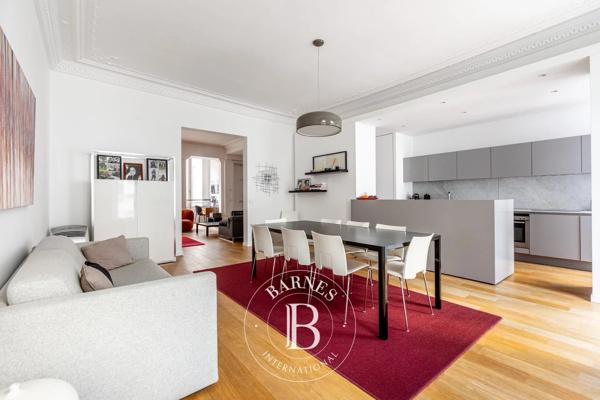 Paris 6ème, Appartement 2 Chambres -  147 m² à vendre