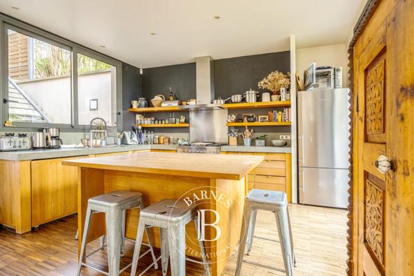 Sèvres, Maison 7 Chambres -  260 m² à vendre