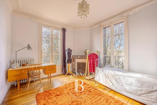 Sèvres, Maison 7 Chambres -  260 m² à vendre