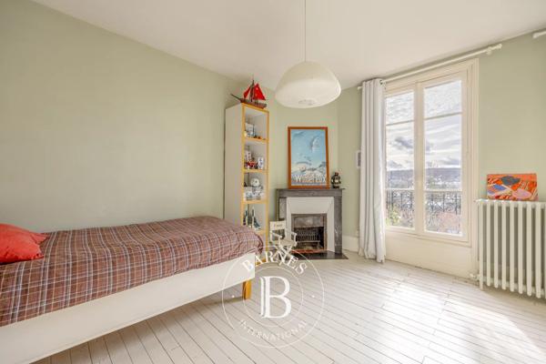 Sèvres, Maison 7 Chambres -  260 m² à vendre