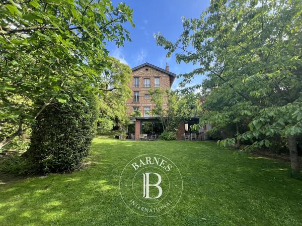 Sèvres, Maison 7 Chambres -  260 m² à vendre