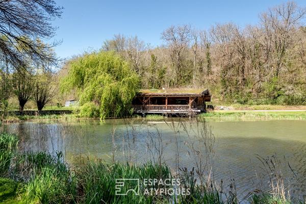 La Maison en bois, son étang et son exceptionnel environnement