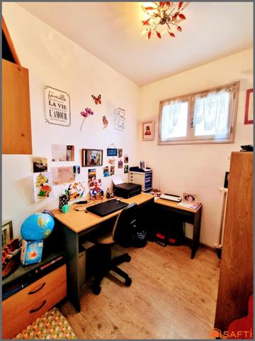 Maison familiale spacieuse avec jardin