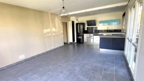 Investissement locatif clé en main – 2 pièces avec jardin, parking et cave à Yerres