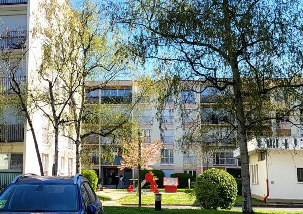 Investissement locatif clé en main – 2 pièces avec jardin, parking et cave à Yerres