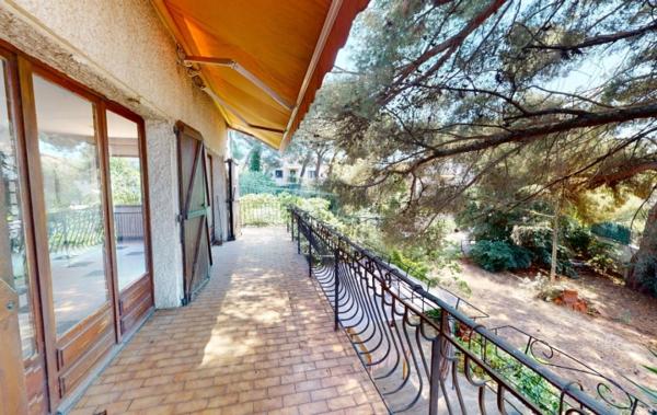 Vente Maison lot de deux appartements à rénover Sete   